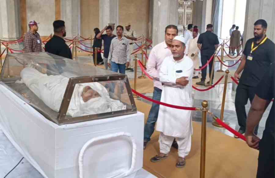 burial of nawab mir barkat ali khan with full official honours