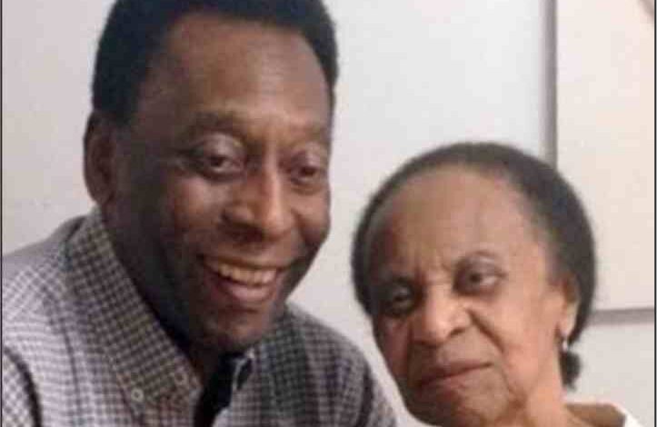 famous footballer pele old mother is unaware of her sons death