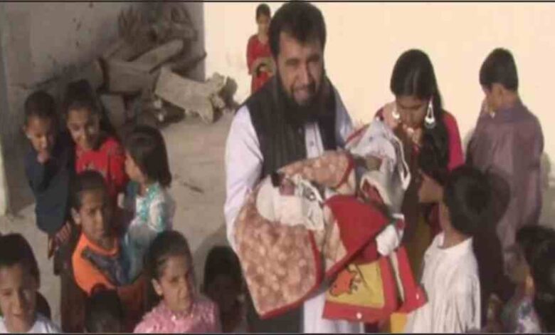 pakistan sardarjan mohammad khan became a father for the 60th time three wives welcome 60th child