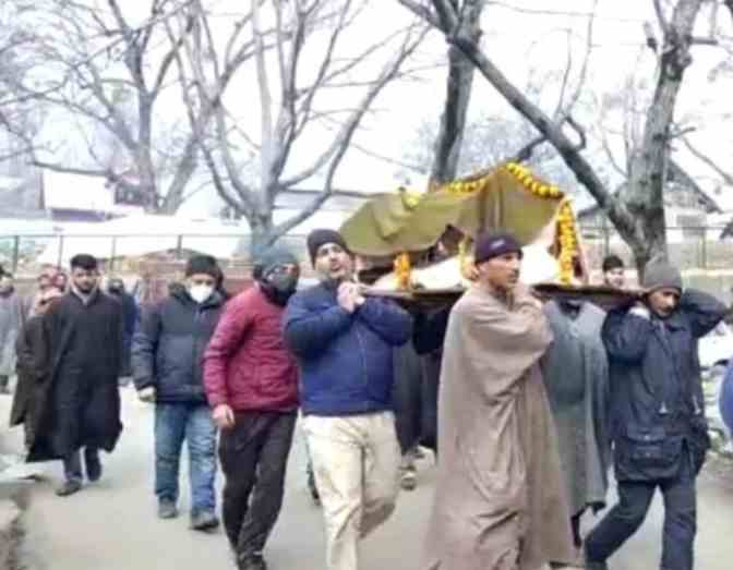 muslims helped perform last rites of kashmiri pandit