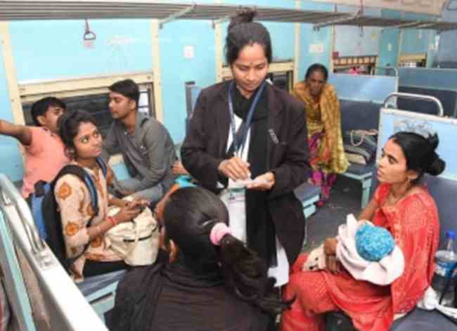 a woman traveling alone without a ticket cannot be lighted from the train