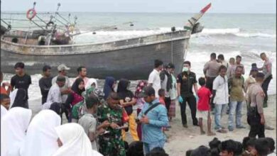 at least 69 rohingya refugees reach indonesia coast in wooden boat