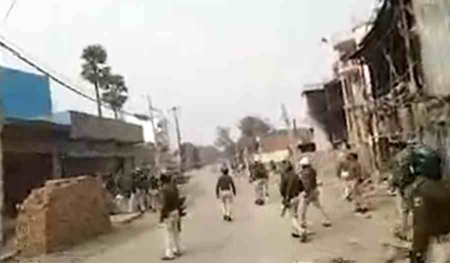 clash over parking violence broke between two groups in bihar