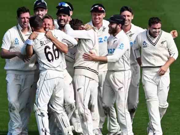 historic defeat of england by one run at the hands of new zealand