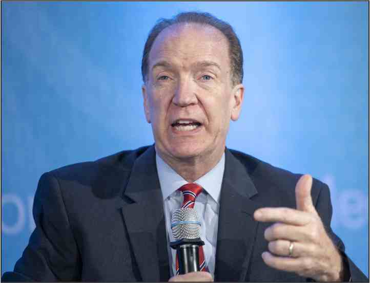 the head of the world bank resigned amid serious financial problems around the world
