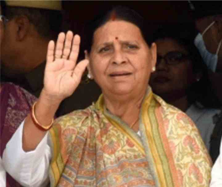 cbi raids rabri devi residence in patna
