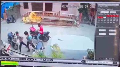 zomato delivery boy attacked nanded