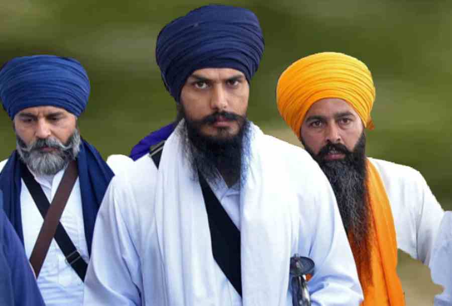 amrit pal singh attempt to escape to pakistan via nepal disguised security tight