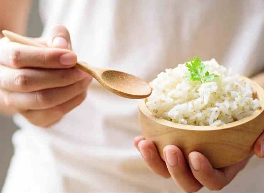 white rice eating