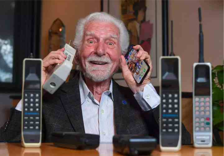 martin cooper invented mobile phone