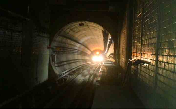 india first underwater chile metro train