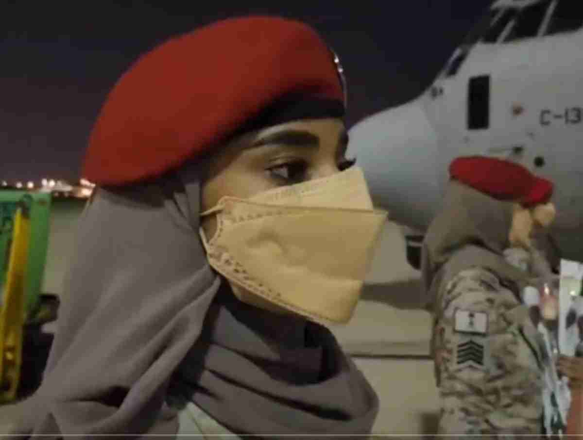 indian evacuees from sudan saudi sergeant welcomes indian citizens from sudan in urdu