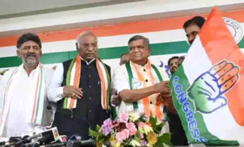 jagadish shettar joins congress