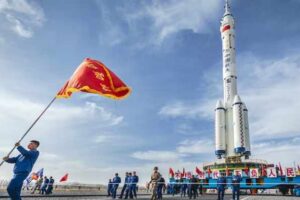 china announcement to land its astronauts on the moon before 2030