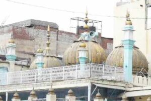 sunehri bagh masjid