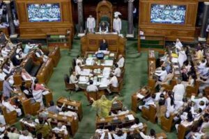 a great uproar in the lok sabha no confidence motion rejected