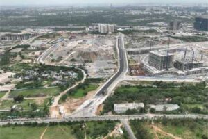 hyderabad rs 100 crore per acre of land in kokapet