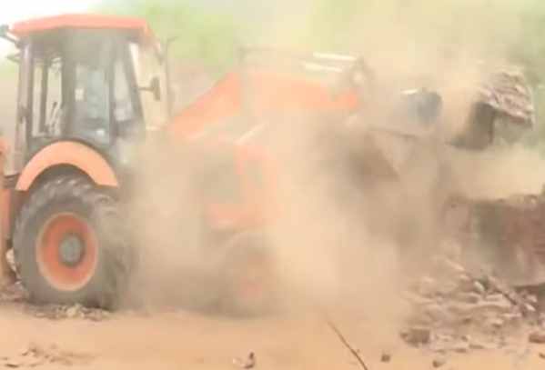 nuh mewat violence khattar bulldozer action 45 shops demolished allegation of action without notice