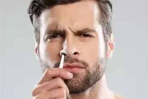 plucking nose hairs dangerous
