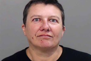 woman who sent poisonous letter to trump sentenced to 22 years in prison