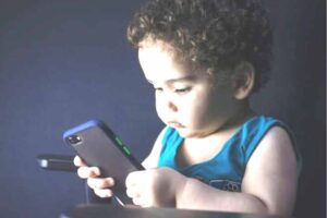 mobile phone kids childrens