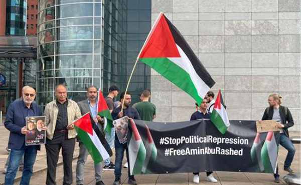 the dutch court extended the detention of the imprisoned palestinian leader