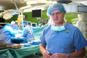 the worlds first successful full robotic liver transplant was performed in saudi arabia