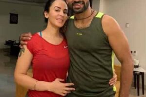 cricketer shikhar dhawan got divorced from ayesha mukherjee