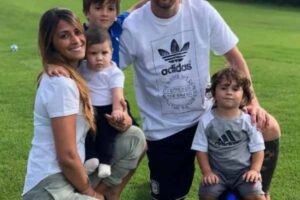 lionel messi's wife antonella roccuzzo