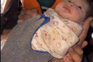 innocent child in gaza survived under rubble for 37 days the video went viral