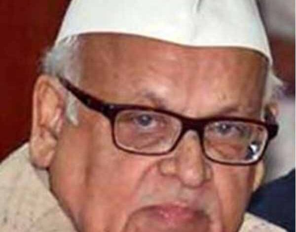 former uttar pradesh governor and senior congress leader aziz qureshi