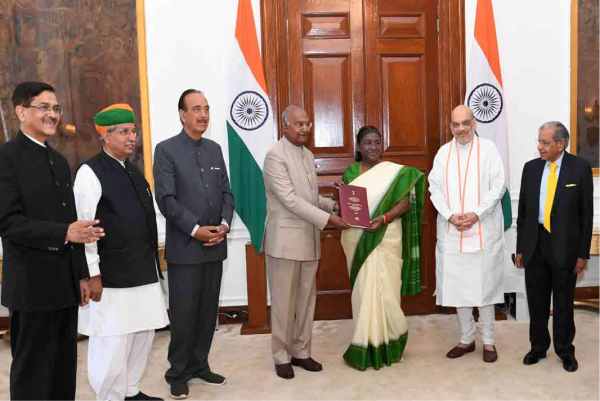 one nation one election former president of the committee submitted a report to the president