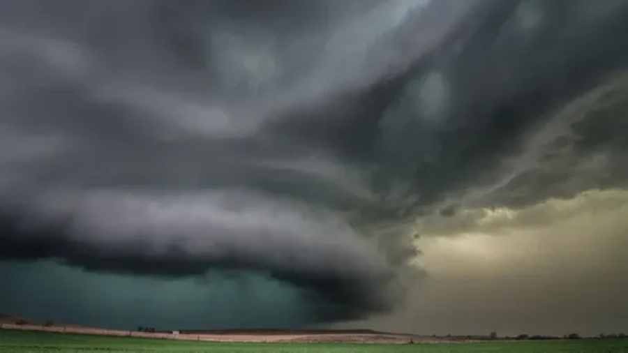green clouds in dubai