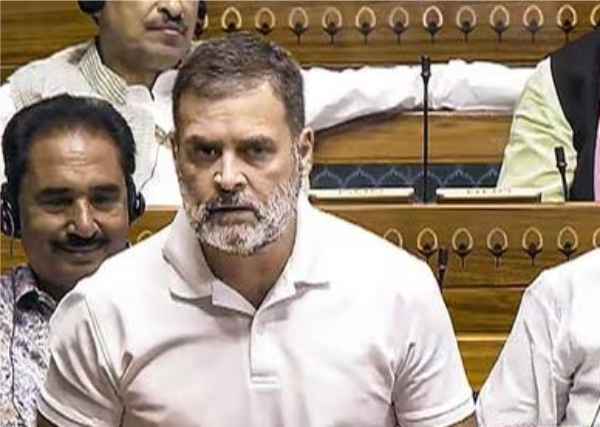 neet paper leak issue rahul gandhi