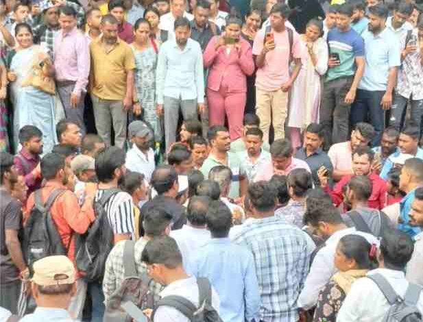 sexually abused two 4 year old girls in the school bathroom thane