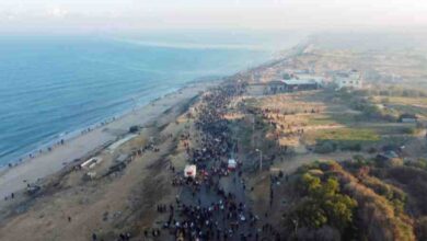 gaza strip palestinians back to home