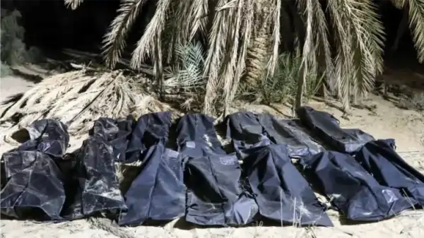 bodies of 50 migrants found in two mass graves in libya