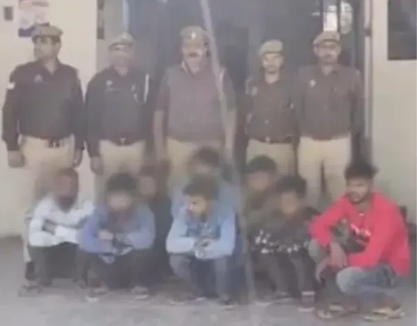 noida police arrest 8 bangladeshi nationals