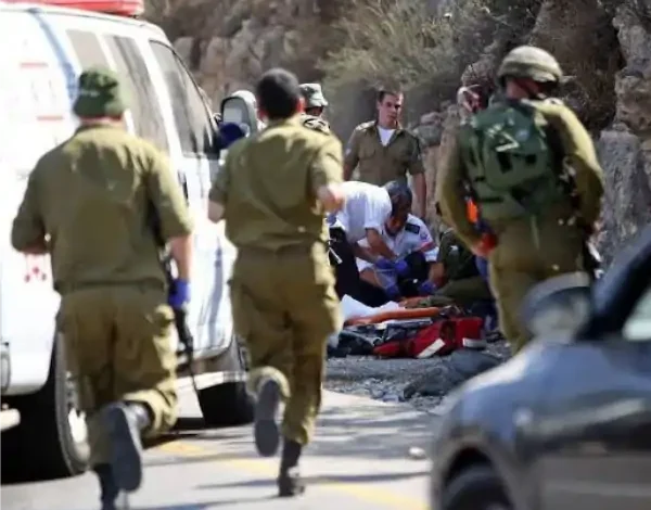 palestine suicide attack 11 israelis including soldiers injured