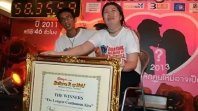 couple who set 58 hour long kissing record gets divorced