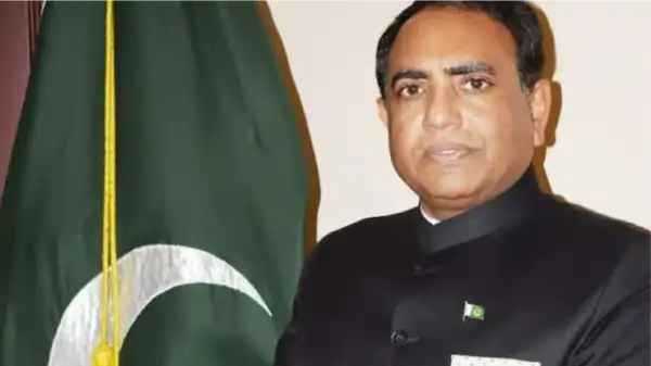 pakistani ambassador denied entry us