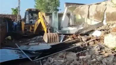gujarat madrasa demolition