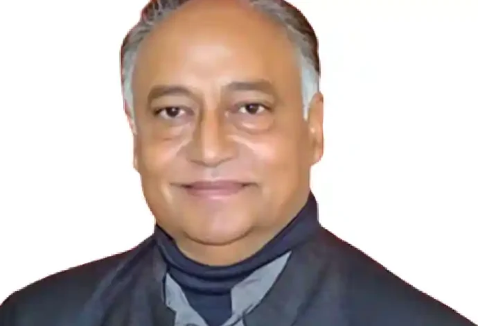 congress expels lakshman singh for anti party activities