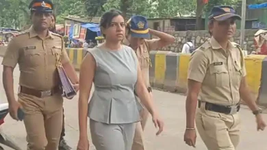 dolly kotak bank extortion case