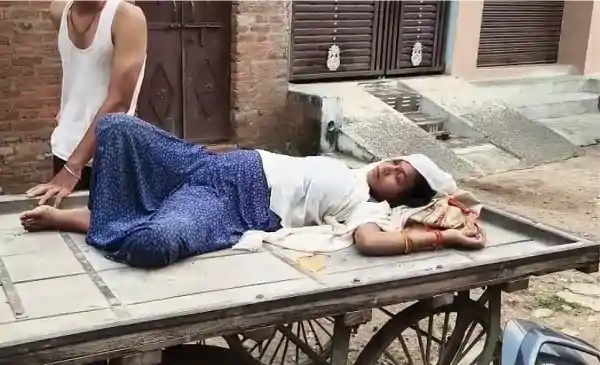 chhatarpur handcart pregnant woman