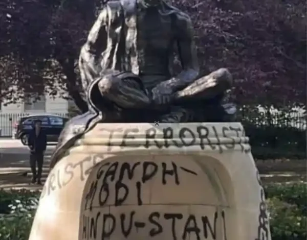 gandhi statue london vandalism
