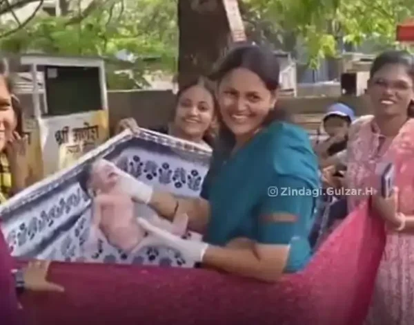 pune road delivery humanity
