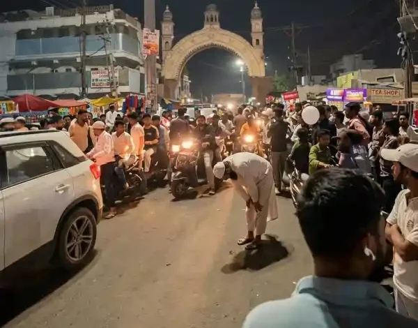 up rampur namaz road incident