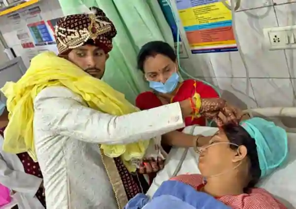 gorakhpur icu wedding bride groom hospital 2026