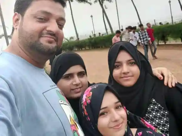 mumbai pydhonie family death mystery